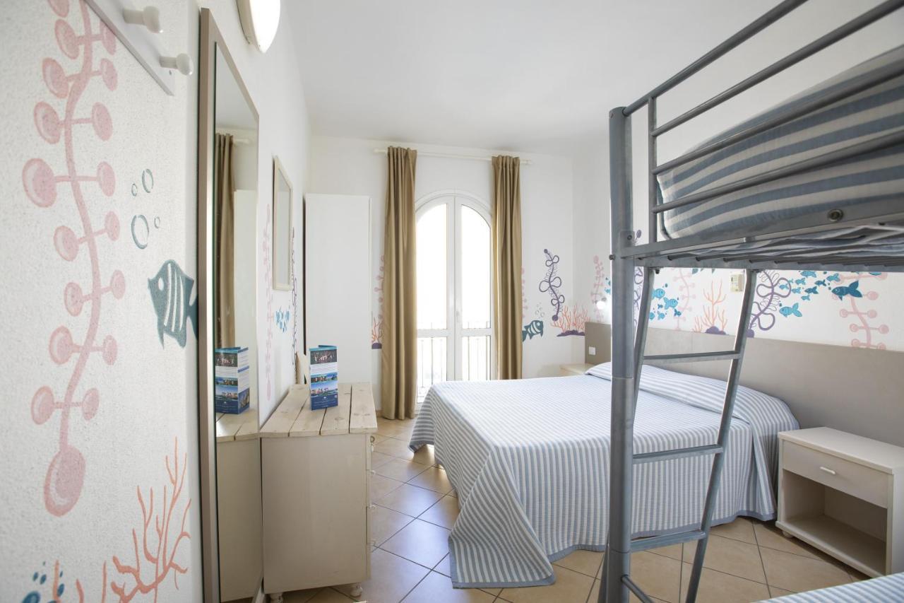 Muma Hostel Sant'Antioco Exterior photo